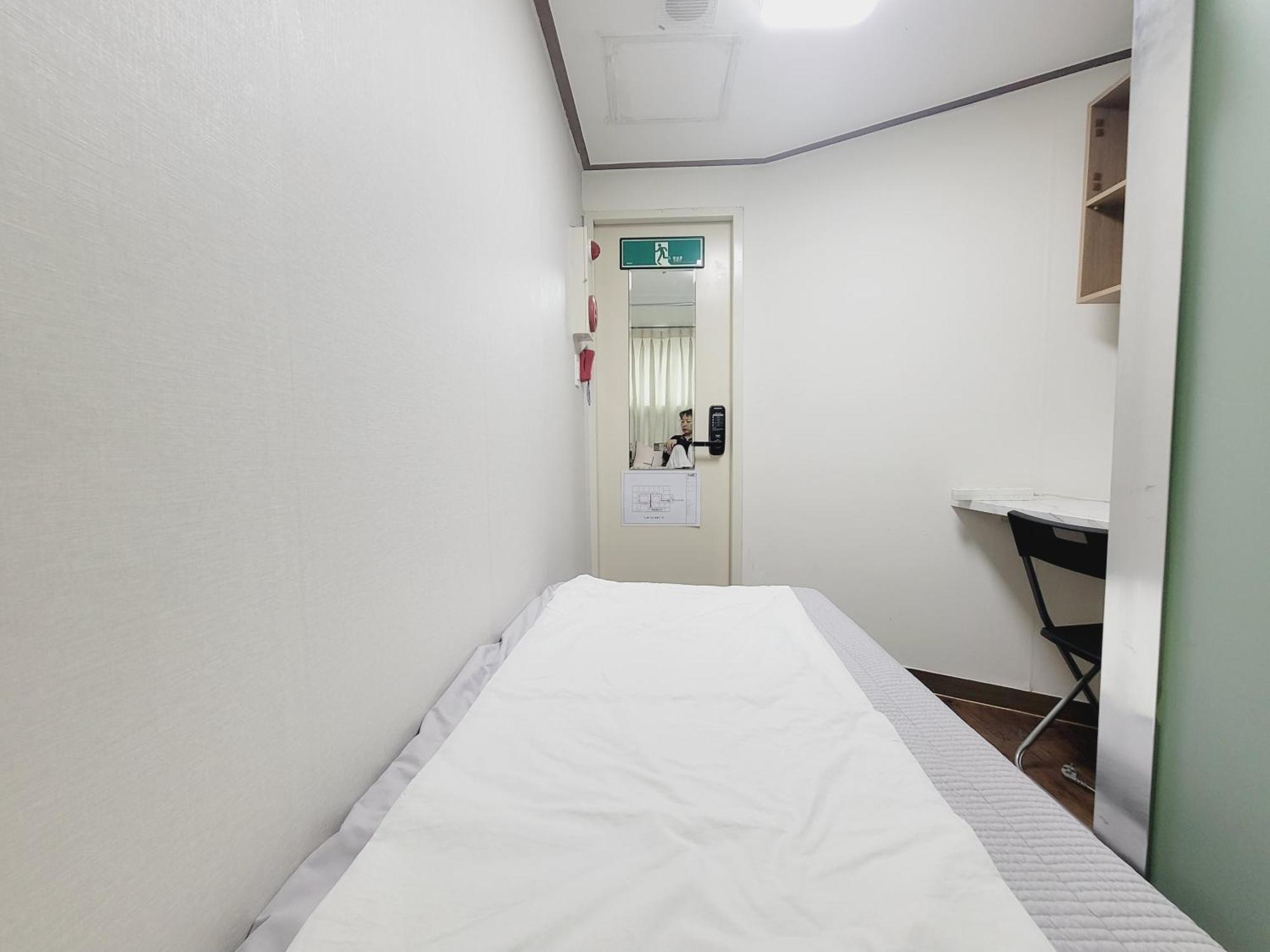 Apgujeong Home Сеул Экстерьер фото